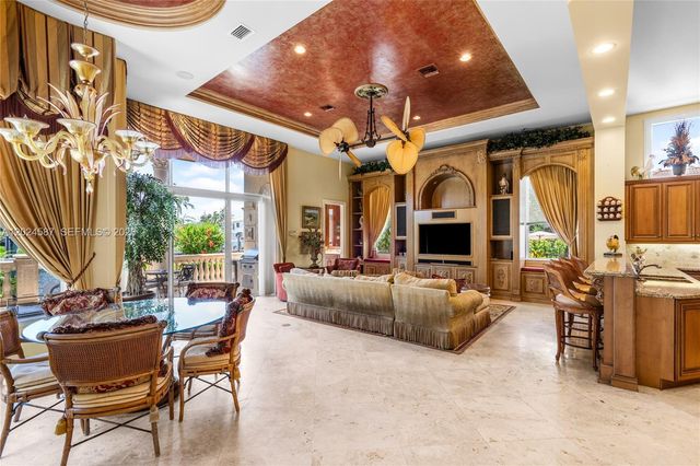 832 Harbour Isle Place, North Palm Beach, FL 33410