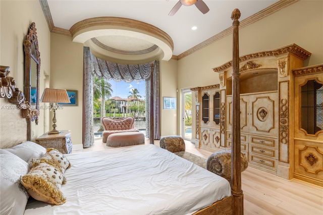 832 Harbour Isle Place, North Palm Beach, FL 33410