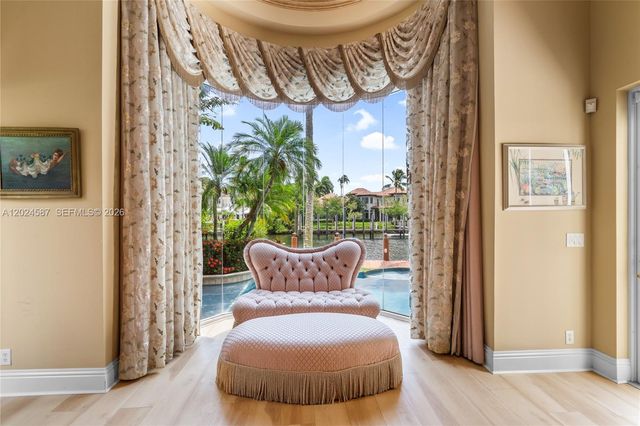 832 Harbour Isle Place, North Palm Beach, FL 33410