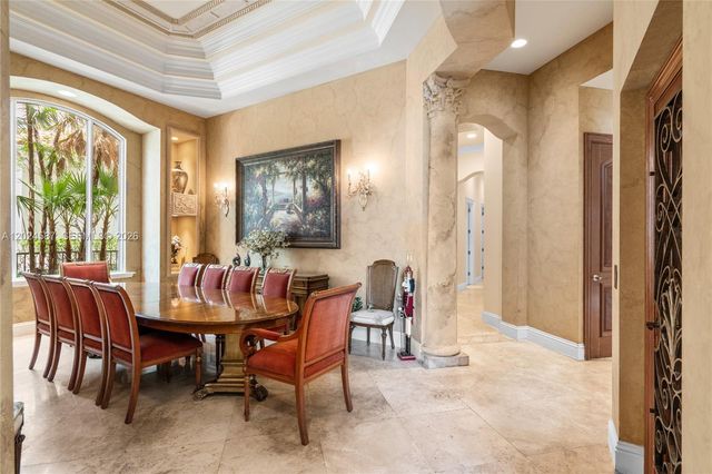 832 Harbour Isle Place, North Palm Beach, FL 33410