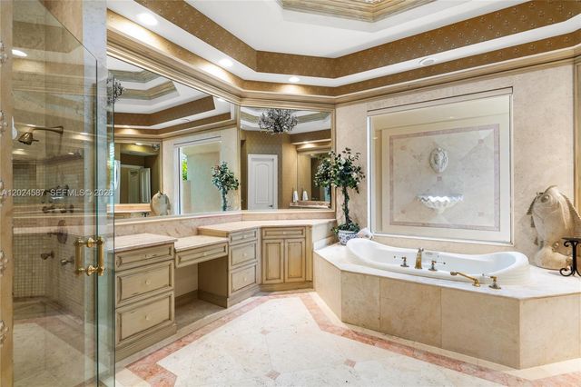 832 Harbour Isle Place, North Palm Beach, FL 33410