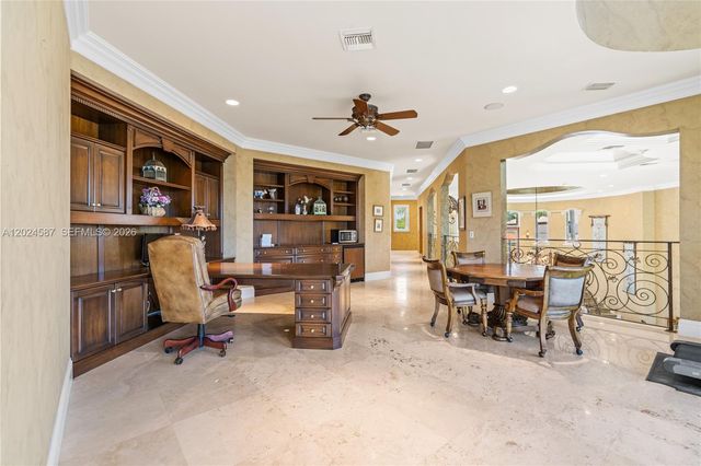 832 Harbour Isle Place, North Palm Beach, FL 33410