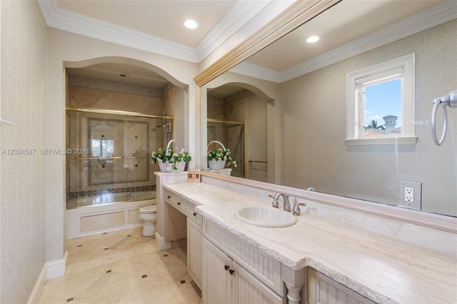 832 Harbour Isle Place, North Palm Beach, FL 33410