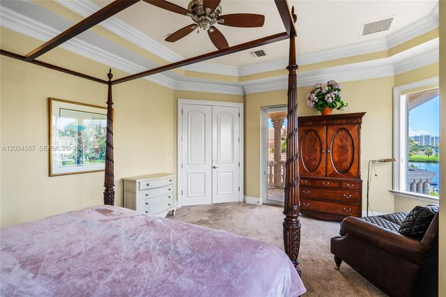 832 Harbour Isle Place, North Palm Beach, FL 33410