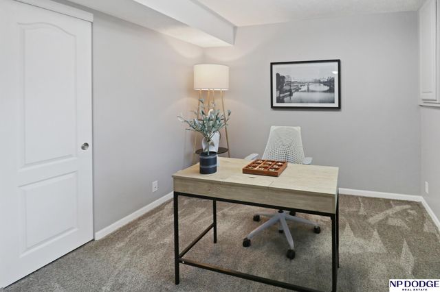 18847 Jacobs Circle, Omaha, NE 68135