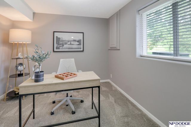 18847 Jacobs Circle, Omaha, NE 68135