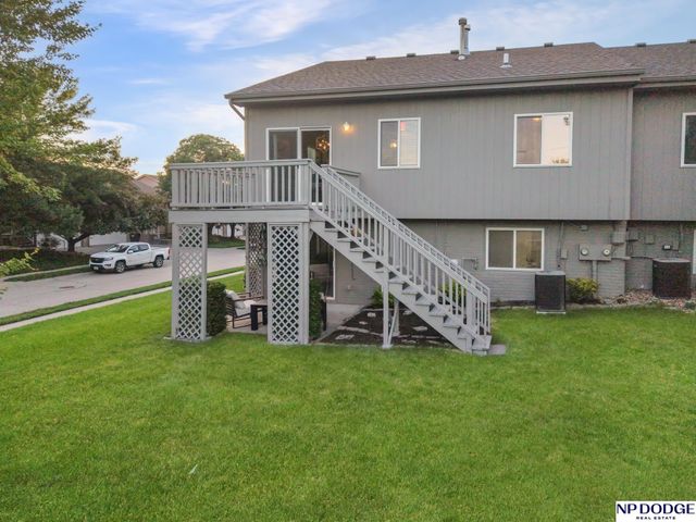 18847 Jacobs Circle, Omaha, NE 68135