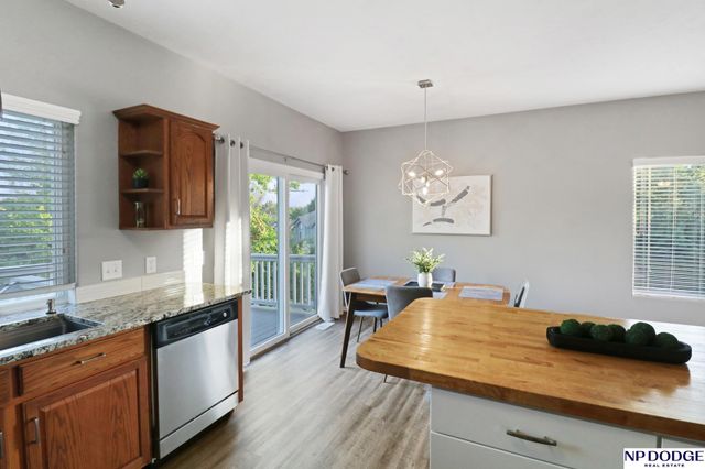 18847 Jacobs Circle, Omaha, NE 68135