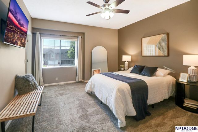 18847 Jacobs Circle, Omaha, NE 68135