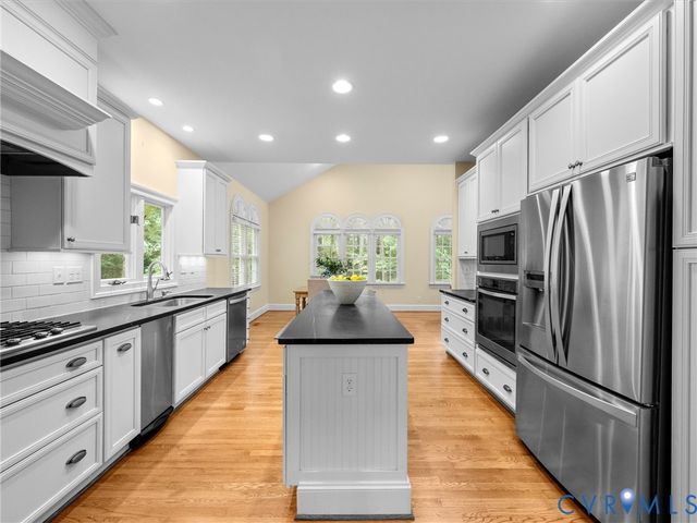 2011 Gamelaw Ct, Midlothian, VA 23113