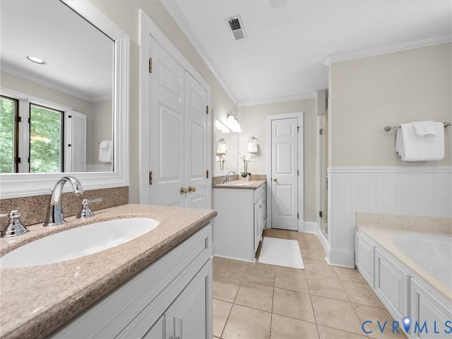 2011 Gamelaw Ct, Midlothian, VA 23113