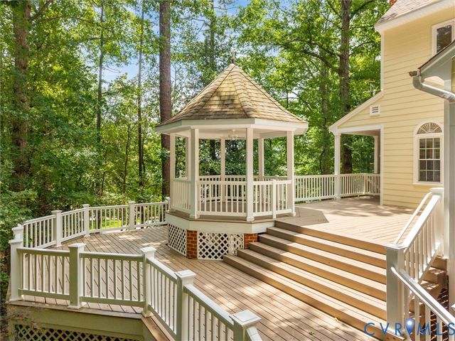 2011 Gamelaw Ct, Midlothian, VA 23113