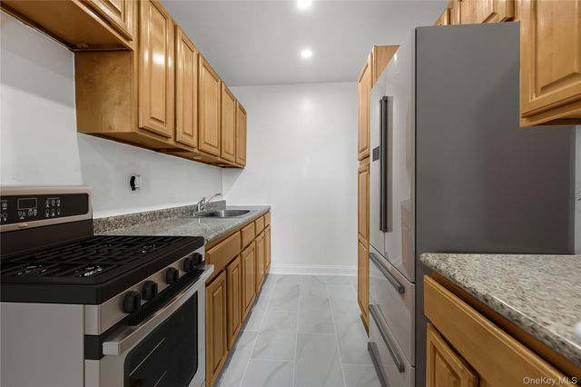 101 Highland Avenue 4R, Yonkers, NY 10705