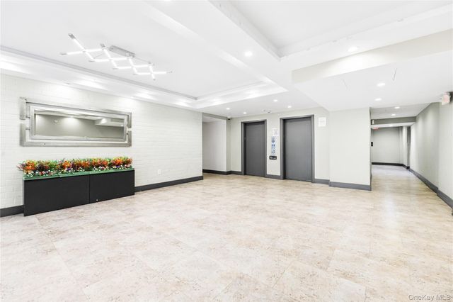 101 Highland Avenue 4R, Yonkers, NY 10705