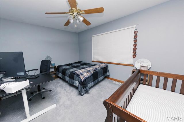 1541 Lakeshore Drive, Owensville, MO 65066