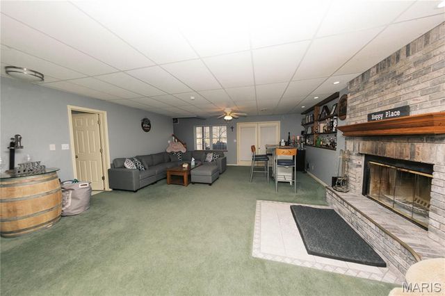 1541 Lakeshore Drive, Owensville, MO 65066