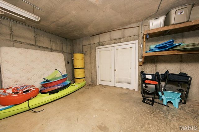 1541 Lakeshore Drive, Owensville, MO 65066