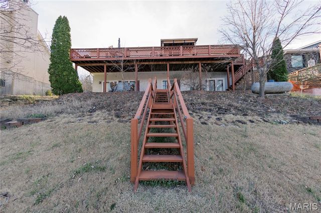 1541 Lakeshore Drive, Owensville, MO 65066