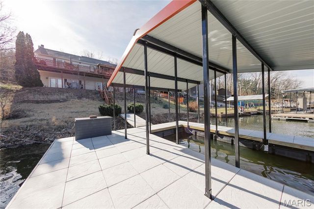 1541 Lakeshore Drive, Owensville, MO 65066