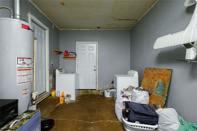 2106 N Alexander Street, Sherman, TX 75092