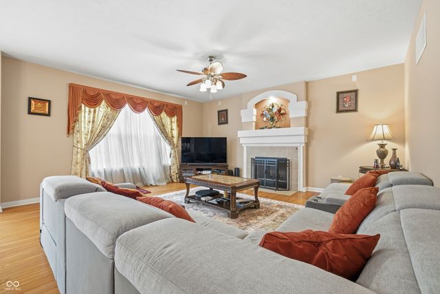 12786 Tuscany Boulevard, Carmel, IN 46032