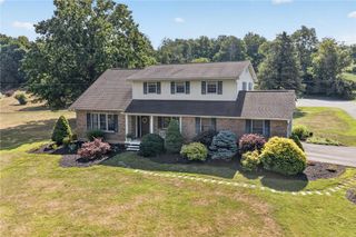 4124 Lawton Court, Lowhill Twp, PA 18078
