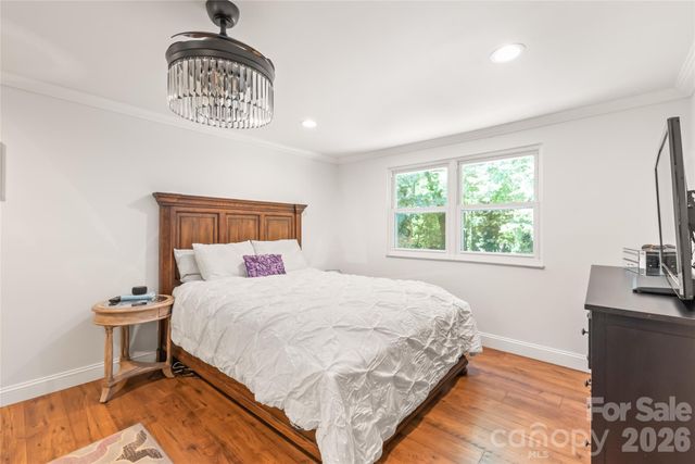 425 Regency Drive, Charlotte, NC 28211