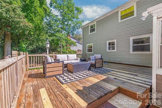425 Regency Drive, Charlotte, NC 28211