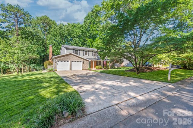 425 Regency Drive, Charlotte, NC 28211