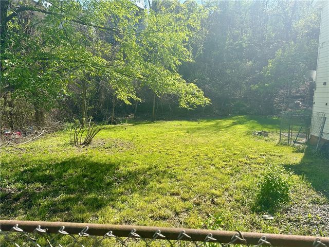 000 McClure Ave, Brighton Heights, PA 15212