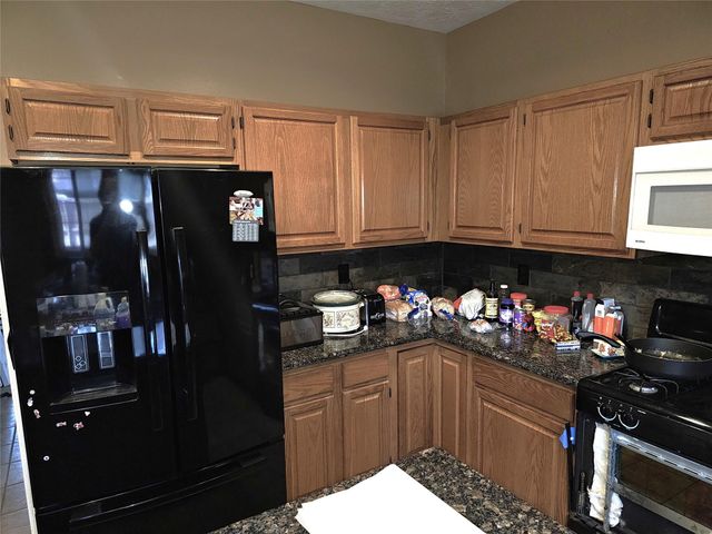 1021 Glenview Drive, Pearland, TX 77581