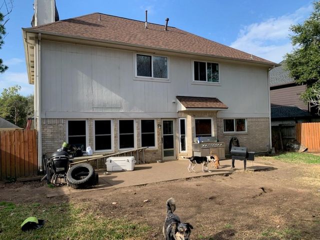 1021 Glenview Drive, Pearland, TX 77581