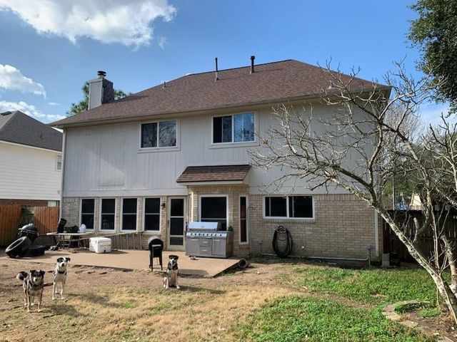 1021 Glenview Drive, Pearland, TX 77581