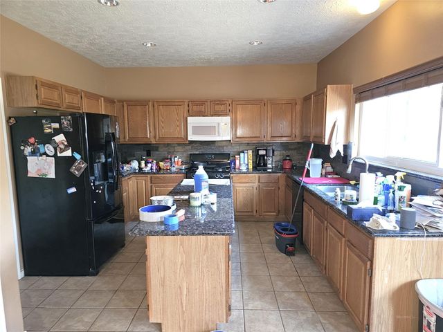 1021 Glenview Drive, Pearland, TX 77581