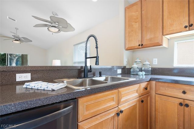 7551 Key Deer CT, Fort Myers, FL 33966