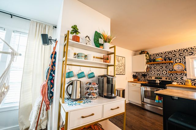 305 W Oklahoma Street, Branson, MO 65616