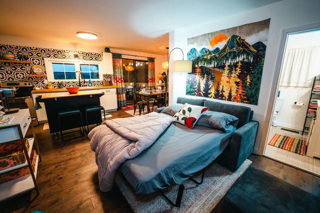 305 W Oklahoma Street, Branson, MO 65616