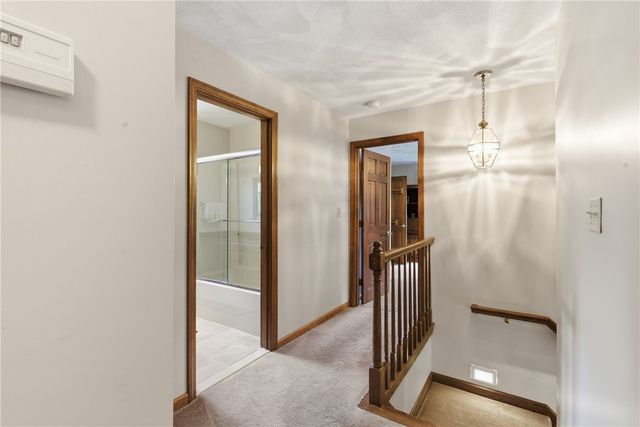 4 High Ridge Drive, Lincoln, RI 02865