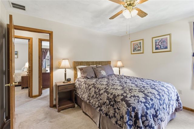 4 High Ridge Drive, Lincoln, RI 02865