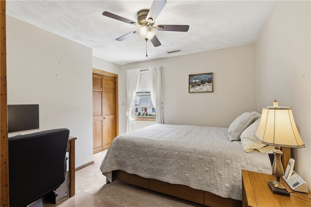 4 High Ridge Drive, Lincoln, RI 02865