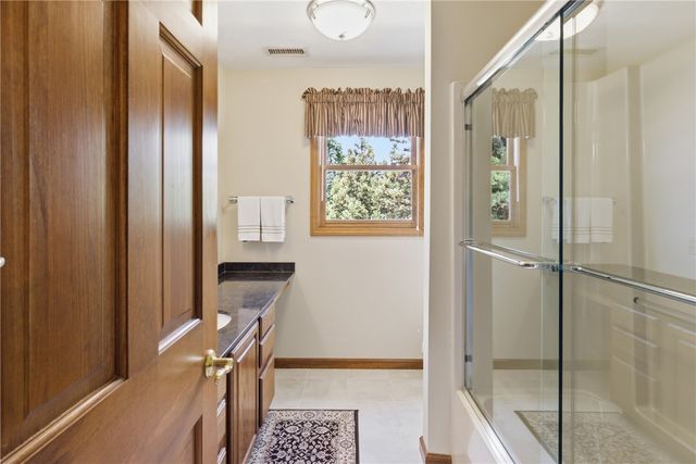 4 High Ridge Drive, Lincoln, RI 02865