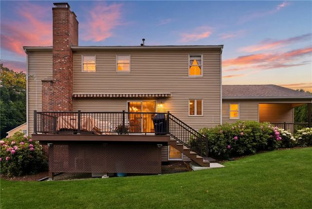 4 High Ridge Drive, Lincoln, RI 02865