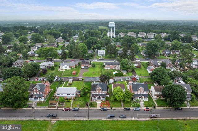 56 E FAIRVIEW AVE, Sellersville, PA 18960