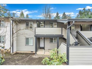 29700 Sw COURTSIDE Dr 36, Wilsonville, OR 97070