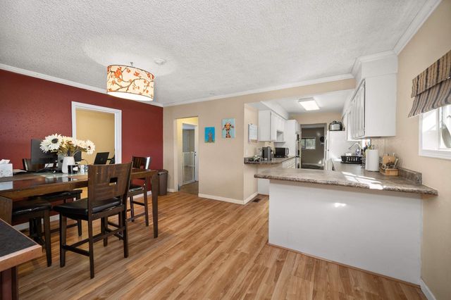 10920 W 21st Ave, Airway Heights, WA 99001