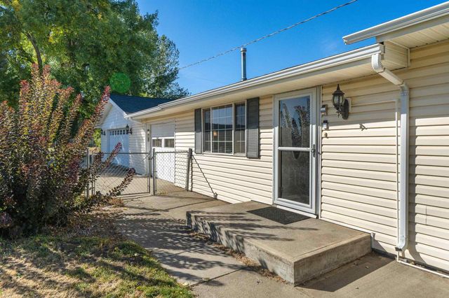 10920 W 21st Ave, Airway Heights, WA 99001