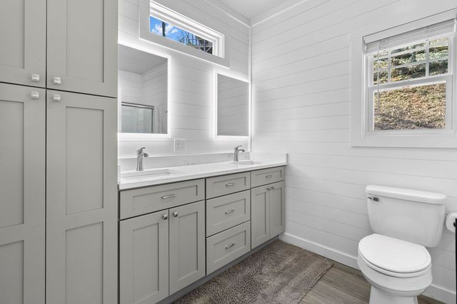 181 Logan Lane, Ellijay, GA 30540