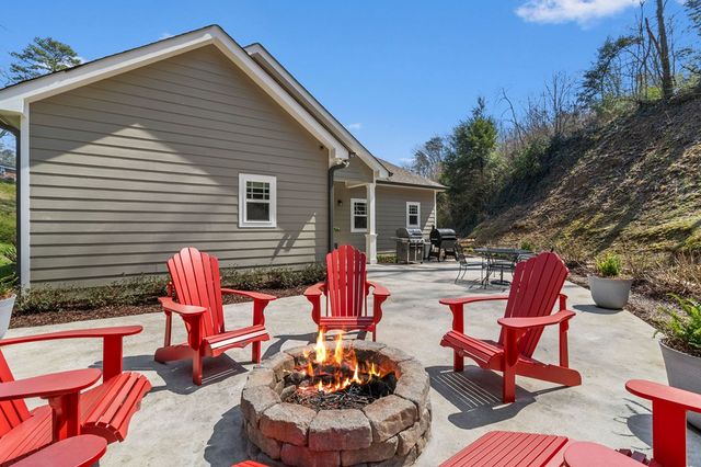 181 Logan Lane, Ellijay, GA 30540