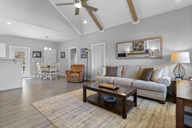 181 Logan Lane, Ellijay, GA 30540