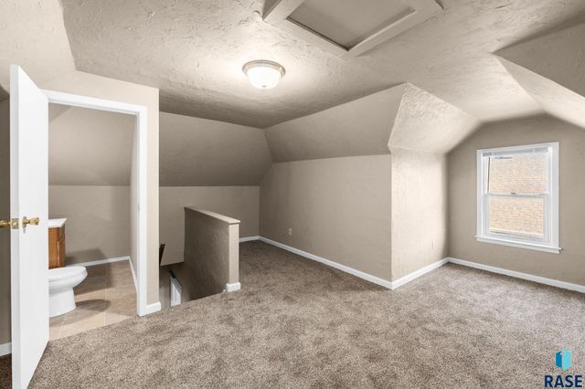 310 N Cliff Ave Avenue, Sioux Falls, SD 57103